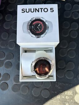 Predám Smart hodinky Suunto 5. - 3