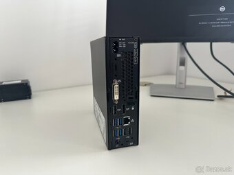Mini PC Fujitsu Esprimo Q958 / i5-9500T / 8GB / 256GB NVMe - 3