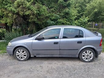 Predam v CELKU ako subor nahradnych dielou OPEL ASTRA G - 3