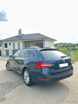 Škoda Superb Combi 2.0 TDI CR DSG - 3