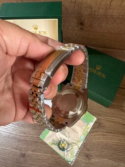 Rolex GMT MASTER II Bruce Wayne Two Tone - 3