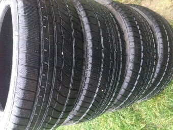 195/55 R16 Zimné pneumatiky 6/5mm - 3