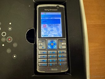 Sony Ericsson K610i - 3