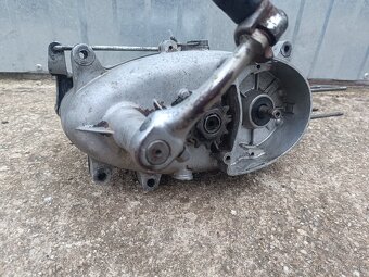 Polomotor Jawa 555 po GO - 3