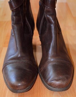 Kozene cizmy zn. Janet D, vel. 40 - 3