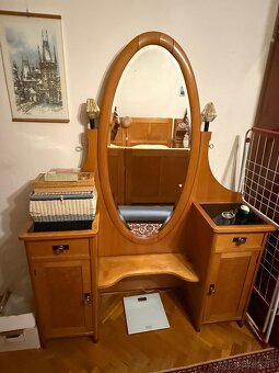 Starožitný splálňový nábytok - 3