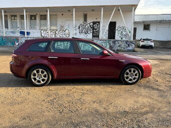 Alfa Romeo 159 - 3