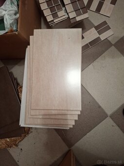 Obkladačky - darujem - 3