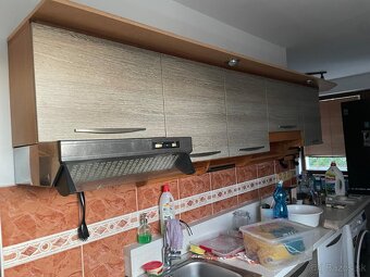 Kuchynská linka - 3