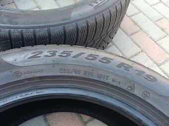 Pirelli Skorpion 235/55 R19 zimné Dot 3023 2ks - 3