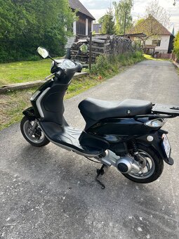 Piaggio fly 125 - 3