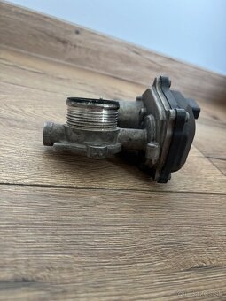 EGR ventil na VW Golf VII 1.6 tdi - 3
