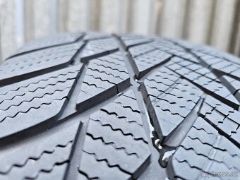 Zimné pneu Bridgestone Blizzak - 225/55 r18 102V - 3