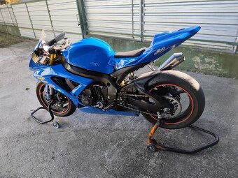 Okruhovka GSX-R 600 K8 - 3