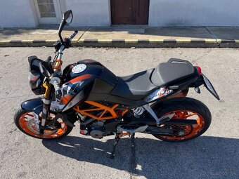 KTM DUKE 390 ABS 4430km 7/2016 Akrapovic - 3