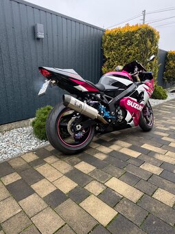 Suzuki GSX-R 600 - 3