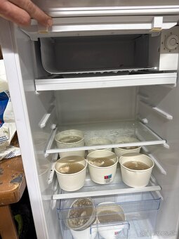 Chladnička s mraznickou - 3