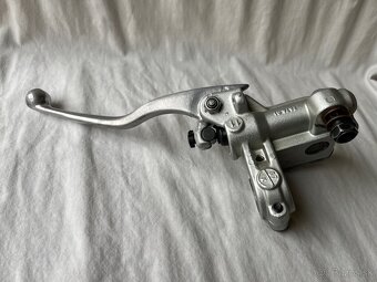 Predná brzda KTM BREMBO - 3