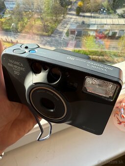 Yashica microtech zoom 90 - 3