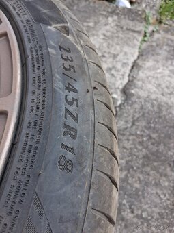 Predam elektróny a pneunatiky - 3