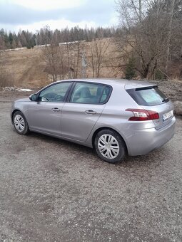 Peugeot 308 benzín - 3