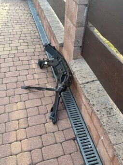 Predný ram Tesla 3 - 3