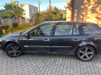 Renault laguna 2 (2.2dci 110kw) - 3