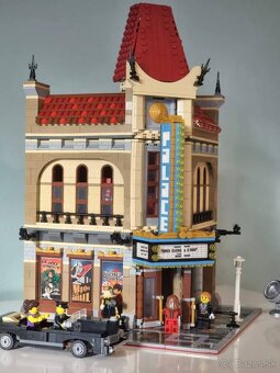 Kino Palace - luxury theater  10232 - 3