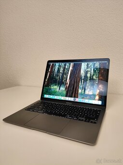 MacBook Air 2020 | i7 • 8GB • 512GB SSD - 3