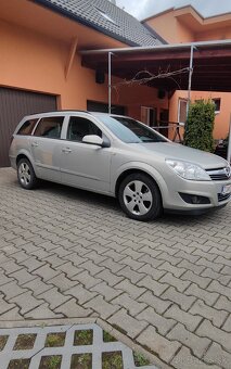 Opel astra h 1.9 88kw - 3