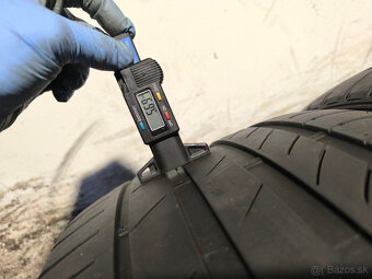 275/35 R19 Letné pneumatiky Kumho Ecsta 2 kusy - 3