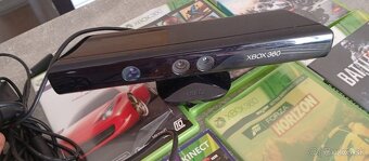 Predám x box 360projektor volant a LED tv všetko spolu - 3