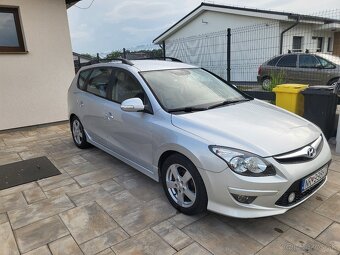 Hyundai i30 CW 1.6 CRDi VGT Premium 85kw - 3