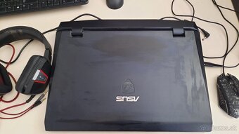 Predám Herný Notebook Asus G73JW - 3