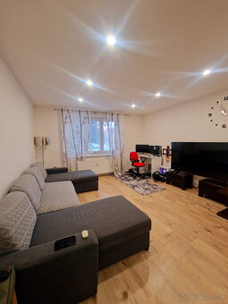 3i byt na predaj, staré sídlisko Prievidza - 3