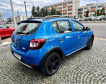 Dacia Sandero Stepway 1.5 DCi - 3