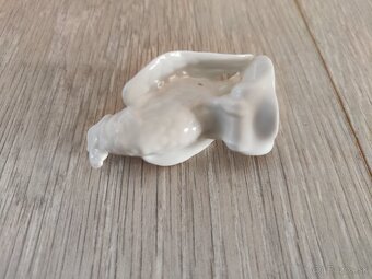 Soška Papoušek- Royal Dux - 3