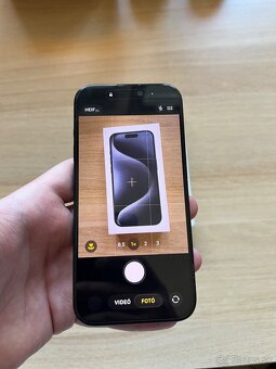 iPhone 15 pro 256 GB - 3