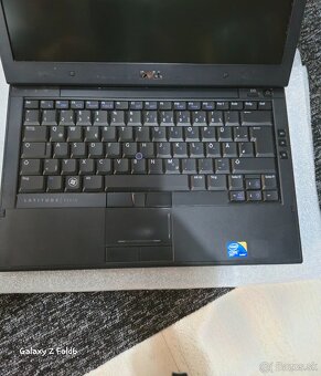 DELL Latitude E4310 - i5 / 4GB RAM / 250 GB HDD / - 3