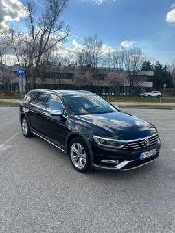Volkswagen Passat Alltrack - 3
