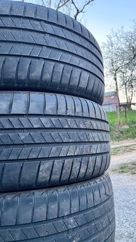 Letné pneu 235/45 r18 - 3