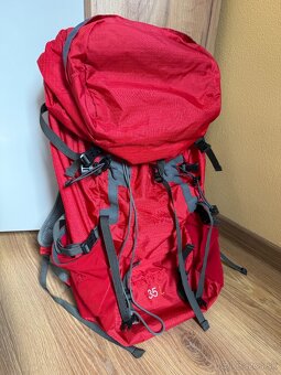 Turistický batoh 35 l - 3