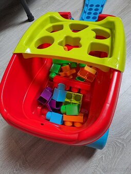 Mega Bloks vozík - 3