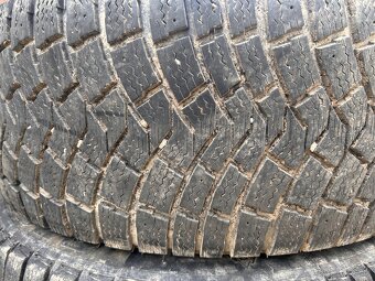 255/55r18 - 3