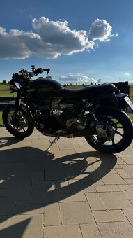 Triumph Speed Twin 1200 - 3