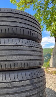Letné pneu 235/55 r18 - 3