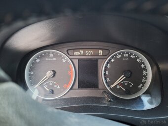 Skoda fabia 1.4tdi - 3