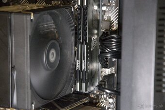 Ryzen 5 3600 / RX 5600XT / 16GB RAM / 1TB SSD - 3