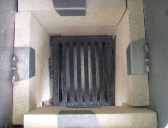 Mensie vykonne krbove kachle MOZETE na nich kurit, aj VARIT - 3