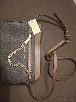MICHAEL KORS KABELKA - 3